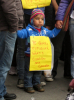 Chile: Kind demonstriert für bessere Bildung - Foto: Quetzal-Redaktion, cs